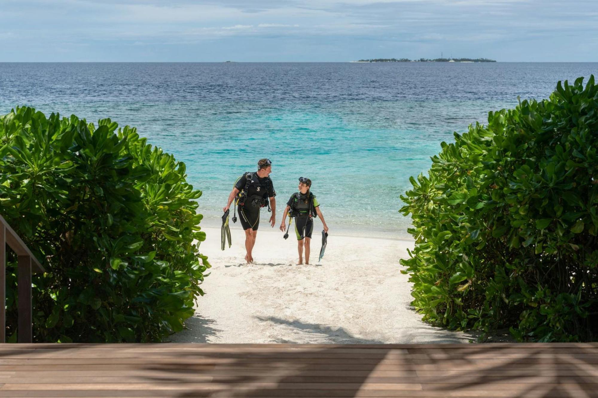The St. Regis Maldives Vommuli Resort Hulhudheli Εξωτερικό φωτογραφία